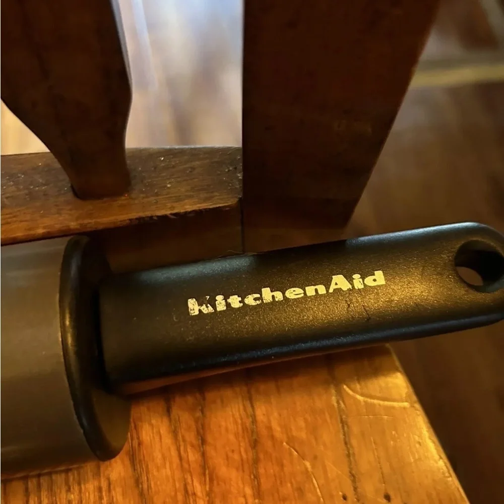 KitchenAid smoothly roll